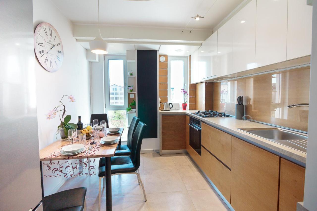 Gold Class Apartments Ams คลูจ-นาโปกา ภายนอก รูปภาพ