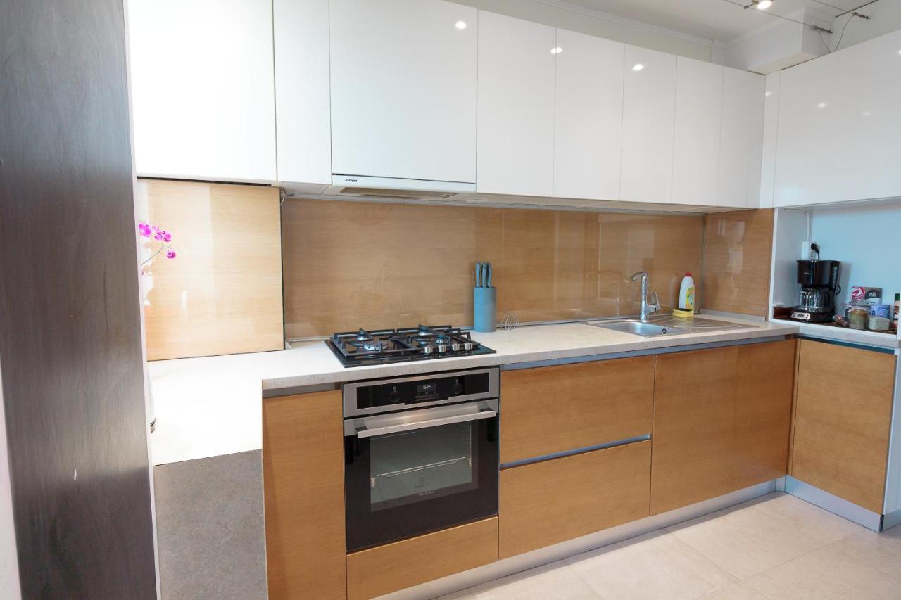 Gold Class Apartments Ams คลูจ-นาโปกา ภายนอก รูปภาพ